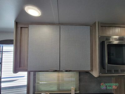 2022 Winnebago Minnie — photo 36 view
