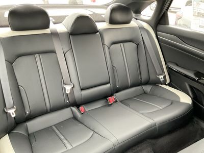 2026 Kia K5 — photo 14 view