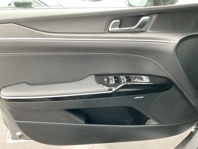 2026 Kia K5 — photo 20 view