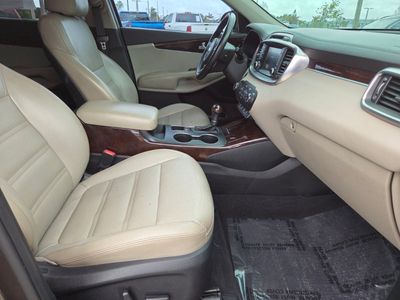 2018 Kia Sorento — photo 10 view