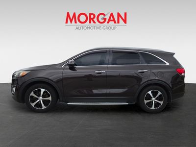 2018 Kia Sorento — engine compartment view