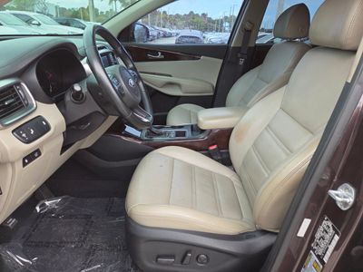 2018 Kia Sorento — photo 22 view