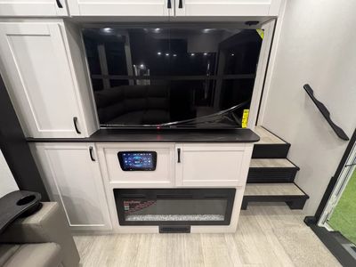 2026 Jayco CYCLONE - Photo 7