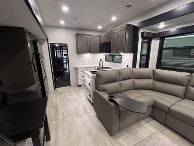 2026 Jayco CYCLONE - Photo 5