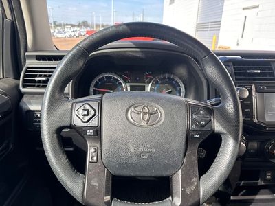2019 Toyota 4Runner — photo 17 view