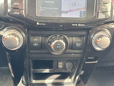 2019 Toyota 4Runner — photo 12 view
