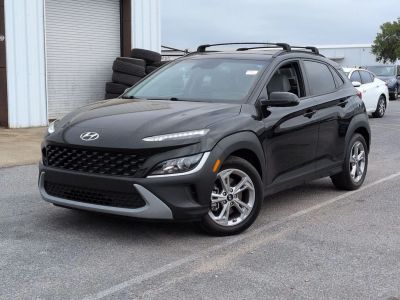 2023 Hyundai Kona SEL in Black — front three-quarter view