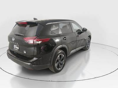 2024 Nissan Rogue — photo 7 view