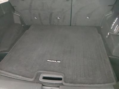 2024 Nissan Rogue — photo 11 view