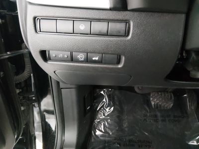 2024 Nissan Rogue — photo 13 view