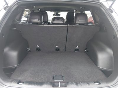 2024 Jeep Compass - Photo 11