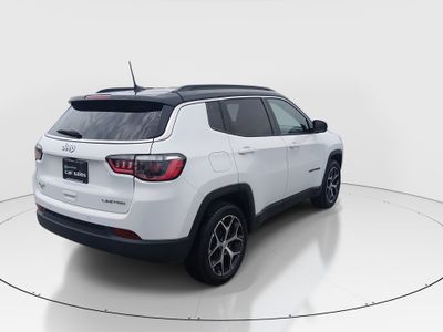 2024 Jeep Compass - Photo 7