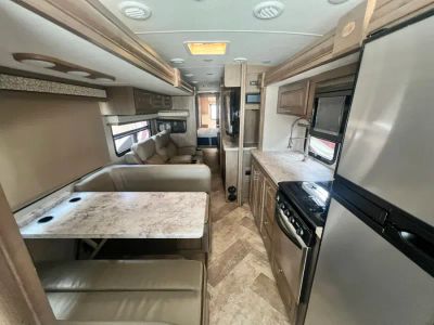 2019 Forest River GEORGETOWN - Photo 4