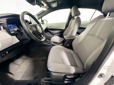 2025 Toyota Corolla — photo 12 view