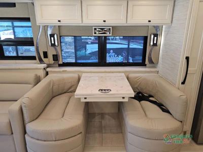2027 Tiffin Motorhomes Phaeton — photo 41 view