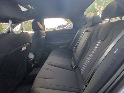 2026 Hyundai ELANTRA — photo 14 view