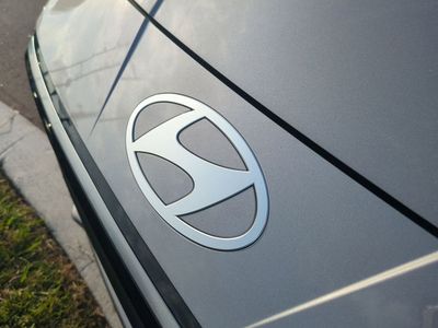 2026 Hyundai ELANTRA — photo 13 view
