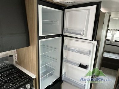 2025 Forest River RV Wildwood X-Lite - Photo 12