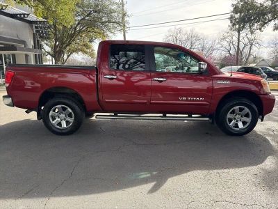 2014 Nissan Titan - Photo 8