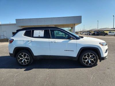 2025 Jeep Compass — side profile view