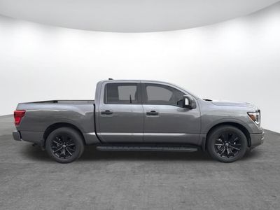 2024 Nissan Titan - Photo 4
