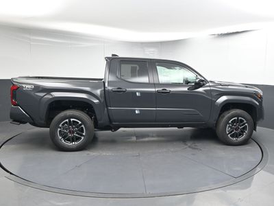 2025 Toyota Tacoma i-FORCE MAX TRD Sport i-FORCE MAX Truck Double Cab — photo 8 view