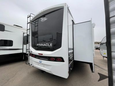 2025 Jayco Pinnacle - Photo 6