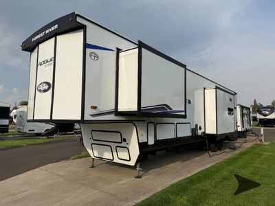 2026 Forest River RV Vengeance Rogue Armored — side profile view