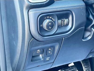 2026 Ram 1500 — photo 10 view