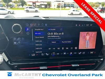 2025 Chevrolet Silverado EV - Photo 13