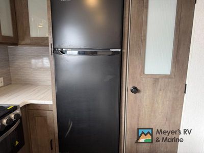 2022 Forest River RV Salem - Photo 9