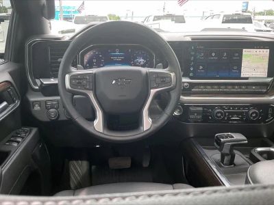 2025 Chevrolet Silverado 1500 — detail view