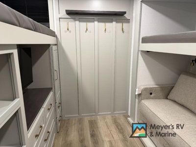2026 Brinkley Z AIR — photo 17 view