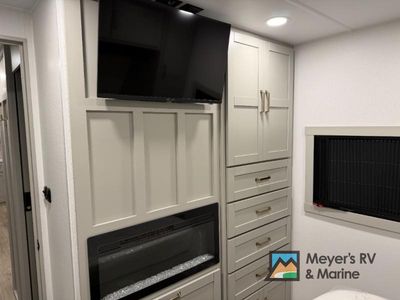 2026 Brinkley Z AIR — photo 20 view