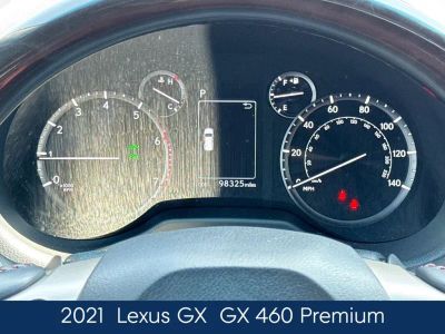 2021 Lexus GX - Photo 3
