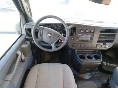 2026 Thor Motor Coach Pasadena SE — photo 9 view