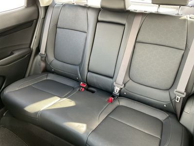 2026 Kia Seltos — photo 18 view
