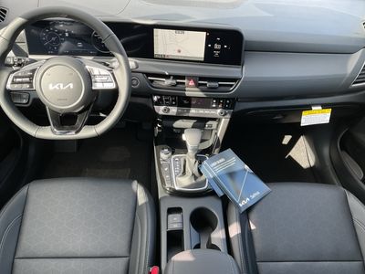 2026 Kia Seltos — photo 12 view