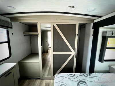 2023 Forest River Salem Hemisphere — photo 18 view