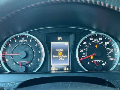 2015 Toyota Camry - Photo 28