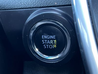 2015 Toyota Camry - Photo 24