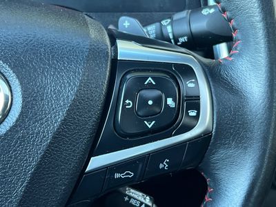 2015 Toyota Camry - Photo 27