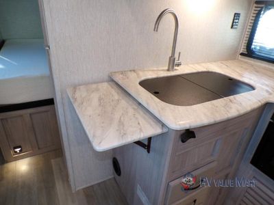 2021 Coachmen RV Spirit Ultra Lite - Photo 49