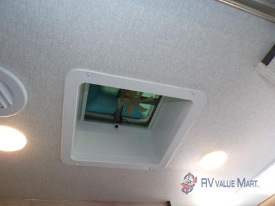2021 Coachmen RV Spirit Ultra Lite - Photo 32