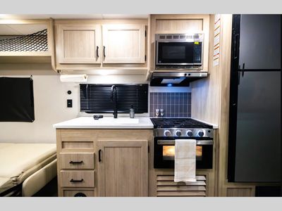 2026 Coachmen RV Catalina Trail Blazer - Photo 5