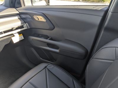 2027 Kia Telluride - Photo 29