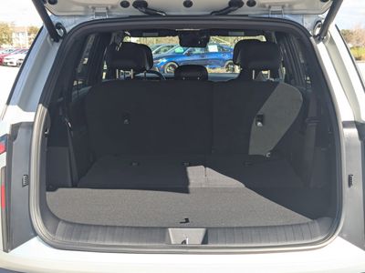 2027 Kia Telluride - Photo 13
