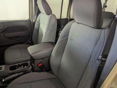 2026 Jeep Gladiator — photo 12 view
