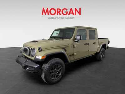2026 Jeep Gladiator — photo 9 view