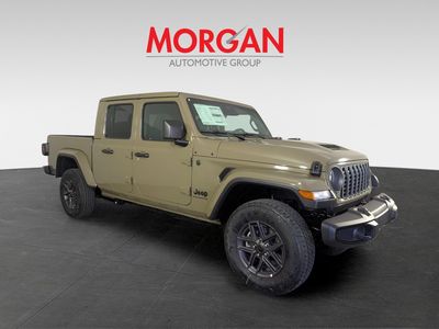 2026 Jeep Gladiator — side profile view